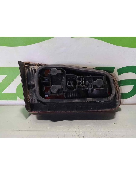 PILOTO TRASERO DERECHO INTERIOR RENAULT LAGUNA II (BG0) - 263004