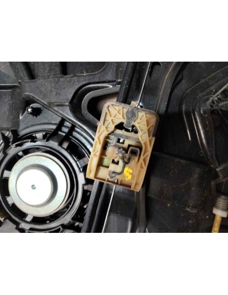 ELEVALUNAS DELANTERO IZQUIERDO VOLVO V40 - 221181