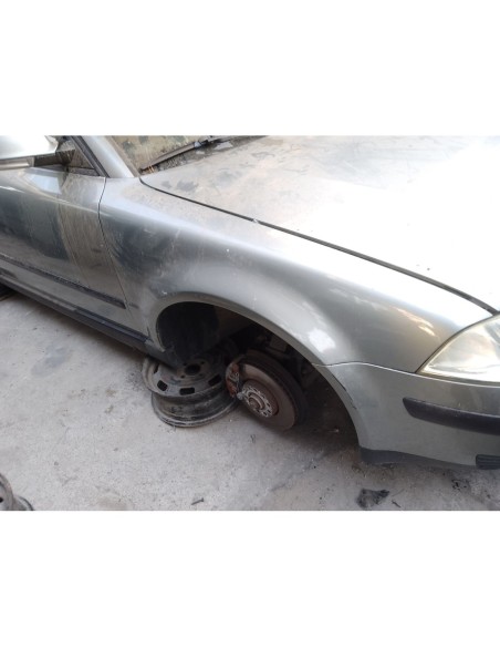 ALETA DELANTERA DERECHA VOLKSWAGEN PASSAT BERLINA (3B3) - 260745