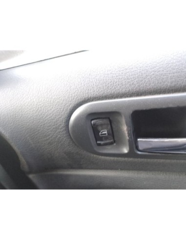 MANDO ELEVALUNAS DELANTERO DERECHO VOLKSWAGEN...