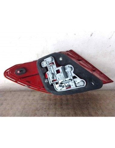 PILOTO TRASERO DERECHO MERCEDES-BENZ CLASE C...