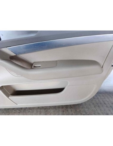 GUARNECIDO PUERTA DELANTERA DERECHA AUDI A6...