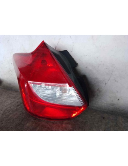 PILOTO TRASERO IZQUIERDO FORD FOCUS BERLINA (CB8) - 201017