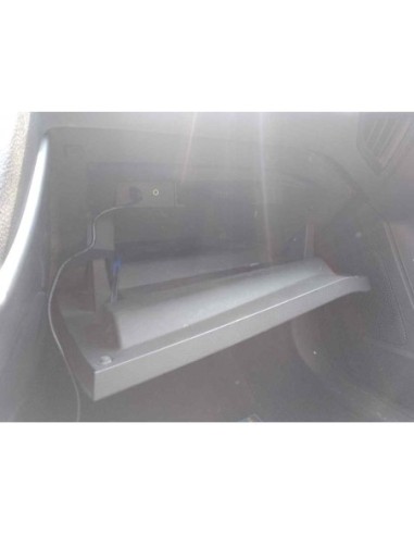 GUANTERA FORD FOCUS BERLINA (CB8) - 201494