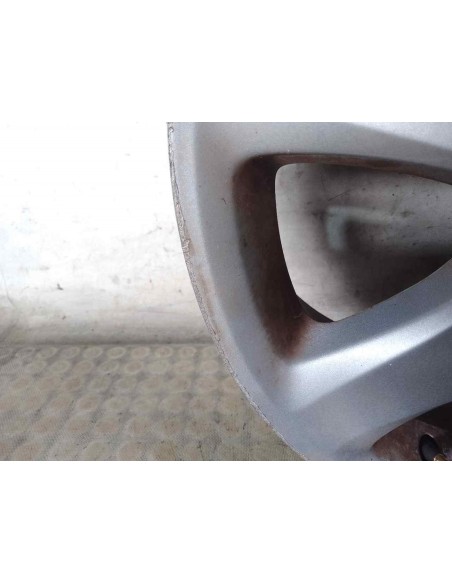 LLANTA TOYOTA AVENSIS BERLINA (T25) - 208782