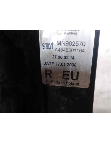 PILOTO TRASERO DERECHO SMART FORFOUR - 209285