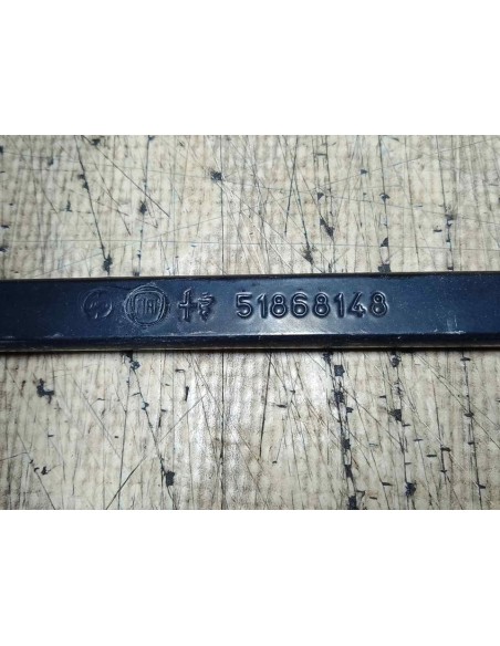 BRAZO LIMPIA DELANTERO DERECHO FIAT II DOBLÒ (263) CARGO - 211601