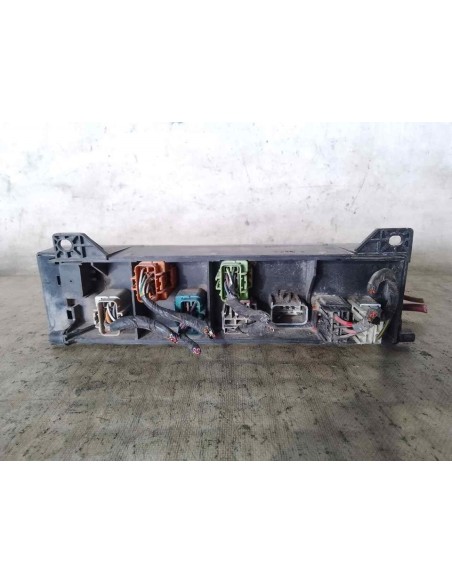 CAJA RELES / FUSIBLES CHRYSLER VOYAGER GS - 212349