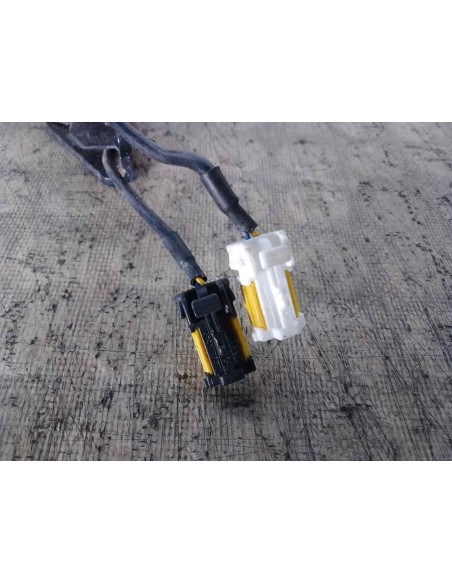 ENGANCHE CINTURON TRASERO CENTRAL CITROEN C4 PICASSO - 215553