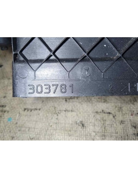 REJILLA AIREADORA CITROEN C4 PICASSO - 215579