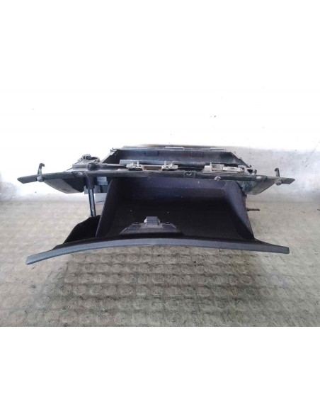 GUANTERA BMW SERIE 3 BERLINA (E46) - 216482