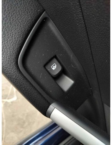 MANDO ELEVALUNAS TRASERO IZQUIERDO AUDI Q2...