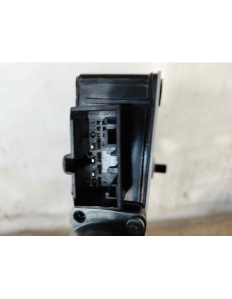 MOTOR ELEVALUNAS TRASERO IZQUIERDO VOLKSWAGEN GOLF SPORTSVAN VII (AM1)(12 2013) - 201740