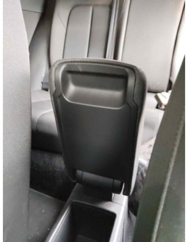 APOYABRAZOS CENTRAL AUDI Q2 (GAG) - 254422