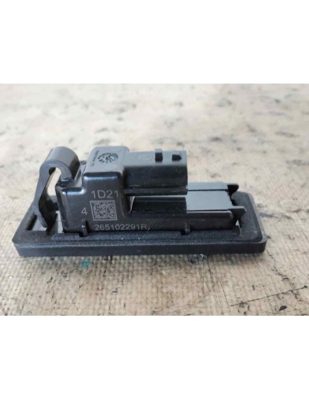 PILOTO MATRICULA DACIA DUSTER II - 254106