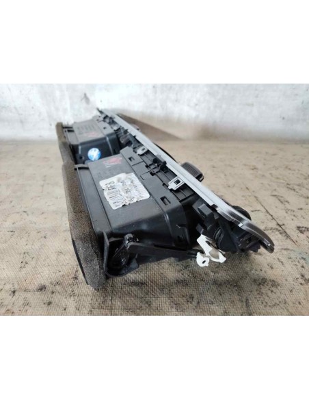 REJILLA AIREADORA KIA RIO (UB) - 255046