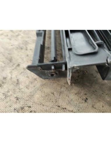 REJILLA PARAGOLPES CENTRAL MERCEDES-BENZ CLASE...