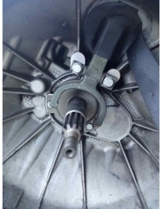 CAJA CAMBIOS IVECO DAILY CAMIÓN/VOLQUETE - 204777 2