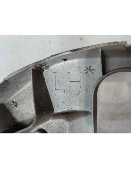 SOPORTE PARAGOLPES TRASERO FORD FOCUS BERLINA (CAP) - 255230