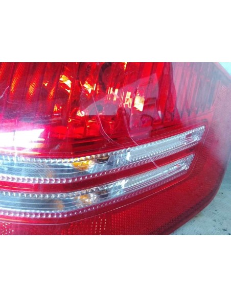 PILOTO TRASERO DERECHO CITROEN C4 BERLINA - 250530