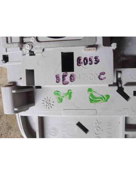 LUZ INTERIOR VOLKSWAGEN GOLF V (1K1)(10 2003) - 247693