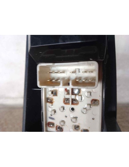 MANDO ELEVALUNAS DELANTERO IZQUIERDO KIA PICANTO (SA) - 247348