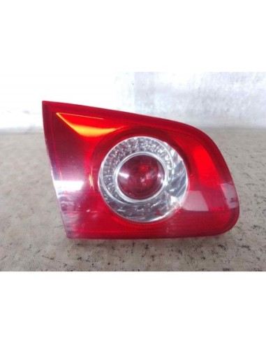 PILOTO TRASERO IZQUIERDO INTERIOR VOLKSWAGEN...