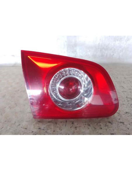 PILOTO TRASERO IZQUIERDO INTERIOR VOLKSWAGEN PASSAT VARIANT (3C5) - 218533