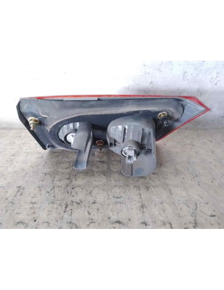 PILOTO TRASERO DERECHO INTERIOR HONDA ACCORD BERLINA (CL/CN) - 218719