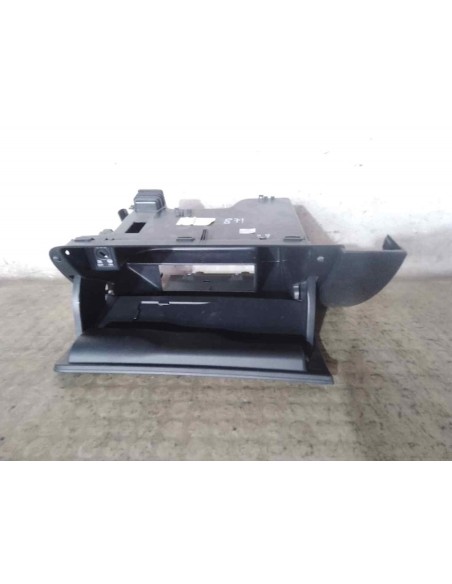 GUANTERA SEAT TOLEDO (KG3) - 234883