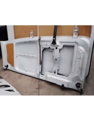 PUERTA TRASERA IZQUIERDA RENAULT MASTER III...