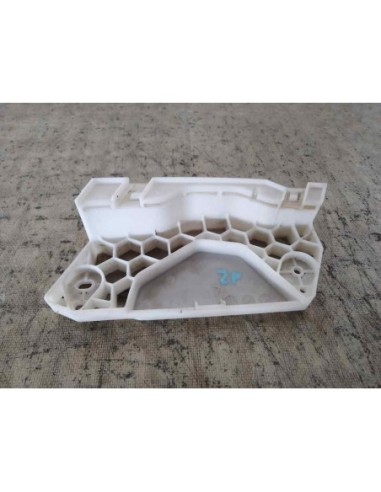 SOPORTE FARO IZQUIERDO INFINITI Q60 CABRIO -...