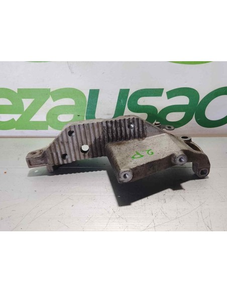SOPORTE MOTOR RENAULT MASTER III COMBI - 263889
