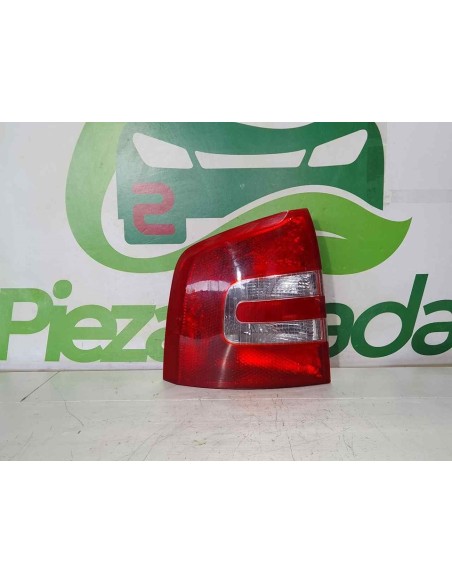 PILOTO TRASERO IZQUIERDO SKODA OCTAVIA BERLINA (1Z3) - 263205