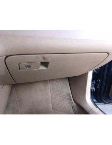 GUANTERA VOLKSWAGEN PASSAT VARIANT (3C5) - 218451