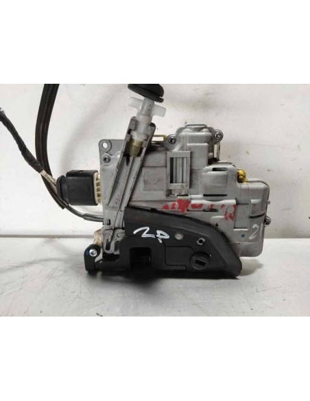 CERRADURA PUERTA DELANTERA IZQUIERDA VOLKSWAGEN PASSAT VARIANT (3C5) - 217554