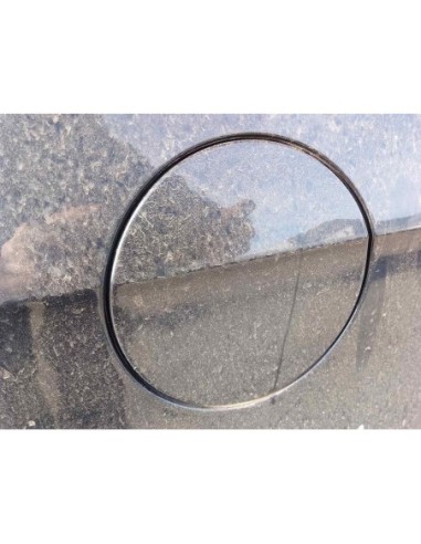 TAPA EXTERIOR COMBUSTIBLE VOLKSWAGEN PASSAT...