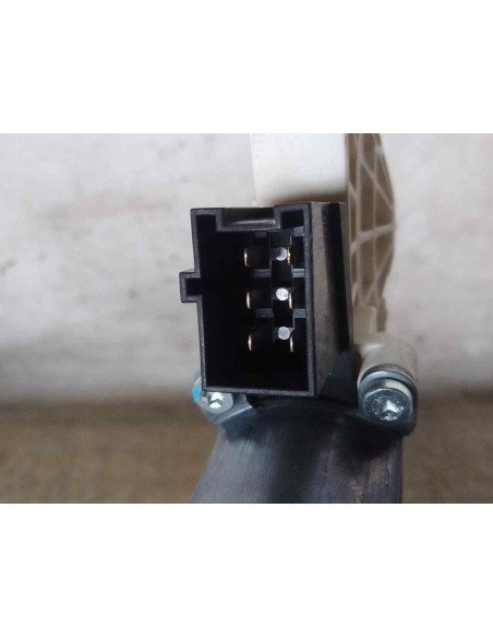 MOTOR ELEVALUNAS DELANTERO DERECHO MERCEDES-BENZ CLASE B (BM 245) - 236212