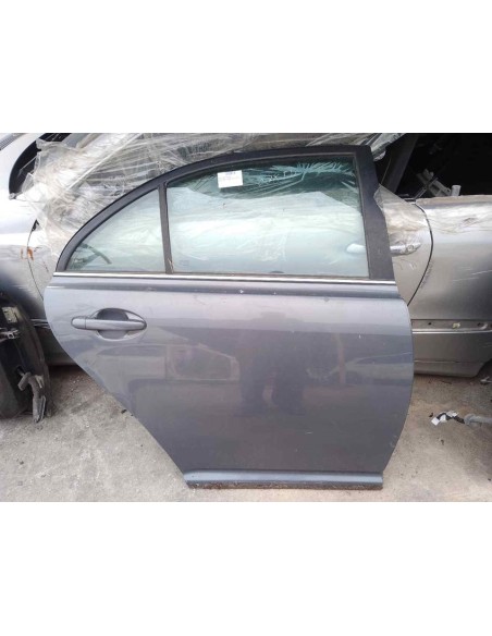 PUERTA TRASERA DERECHA TOYOTA AVENSIS BERLINA (T25) - 230487