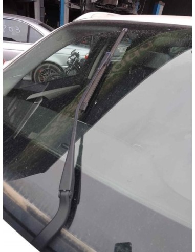 BRAZO LIMPIA DELANTERO DERECHO BMW SERIE X1...
