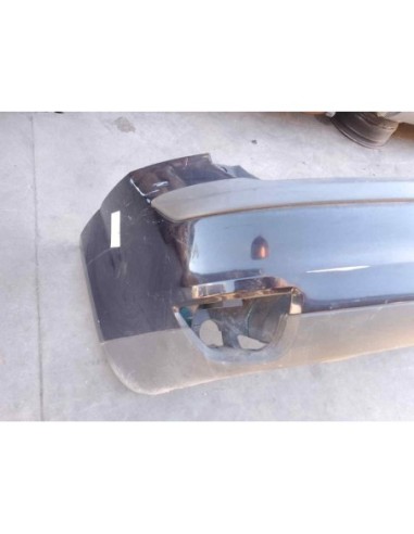 PARAGOLPES TRASERO FORD FOCUS BERLINA (CAP) -...