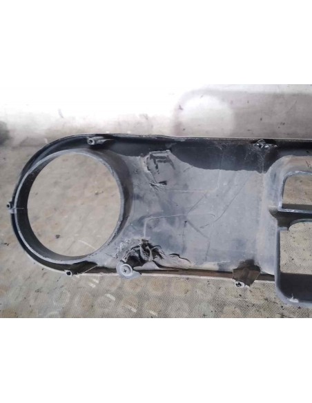 REJILLA PARAGOLPES DELANTERO KIA CARENS (RS) - 223687