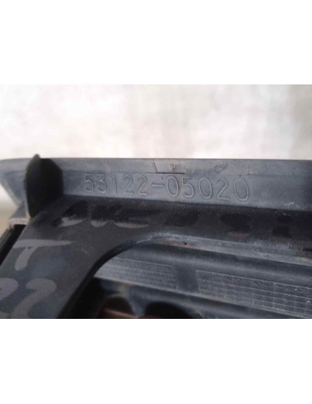 MOLDURA TOYOTA AVENSIS BERLINA (T22) - 248090