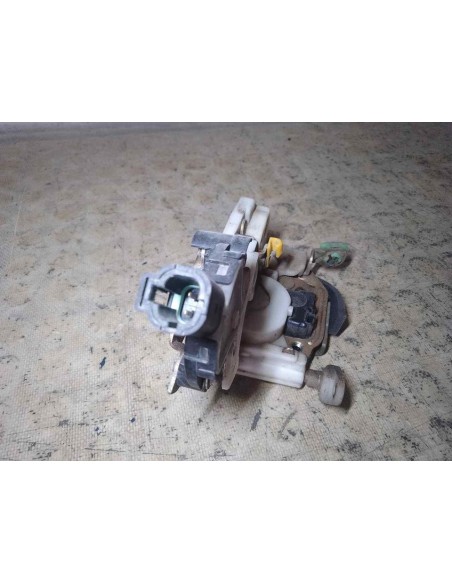 CERRADURA PUERTA DELANTERA IZQUIERDA NISSAN PRIMERA BERL / TRAVELLER (P10/W10) - 247856