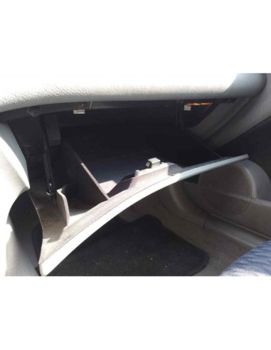 GUANTERA BMW SERIE 3 BERLINA (E46) - 207710