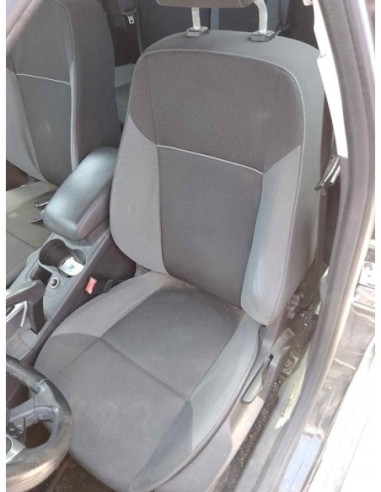 ASIENTO DELANTERO IZQUIERDO FORD FOCUS BERLINA...