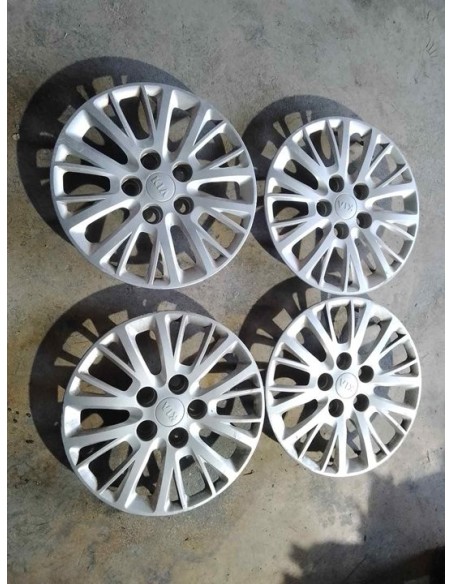 TAPACUBOS KIA CEED (JD) - 255379
