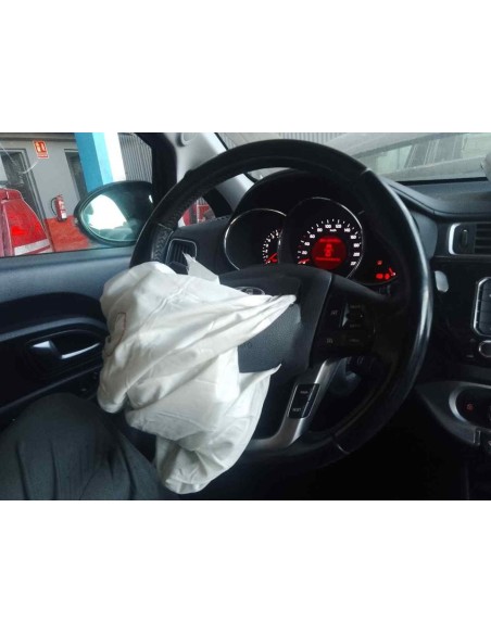 VOLANTE KIA RIO (UB) - 213349