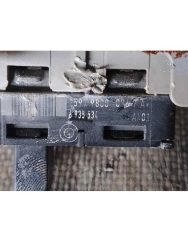 MANDO ELEVALUNAS TRASERO DERECHO BMW SERIE 1...