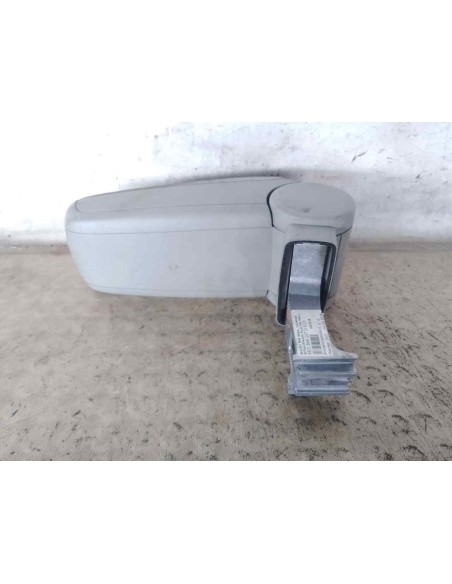 APOYABRAZOS CENTRAL AUDI A4 BERLINA (8E) - 239354